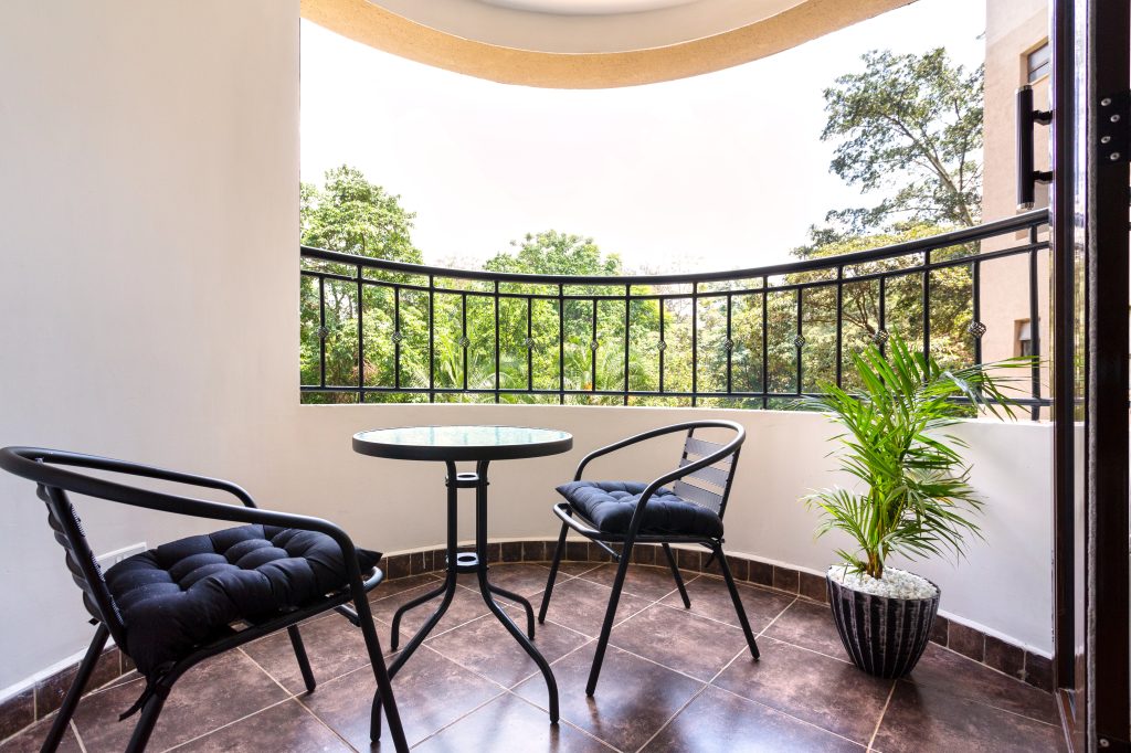 Belle suites Lavington