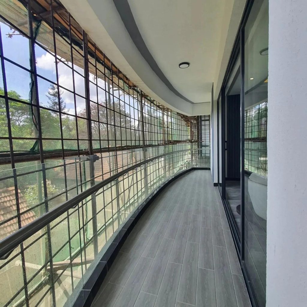 Diamond Oak Residency