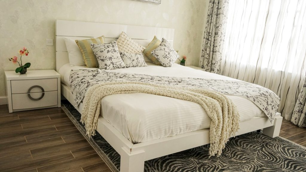 5 Star Estate South C