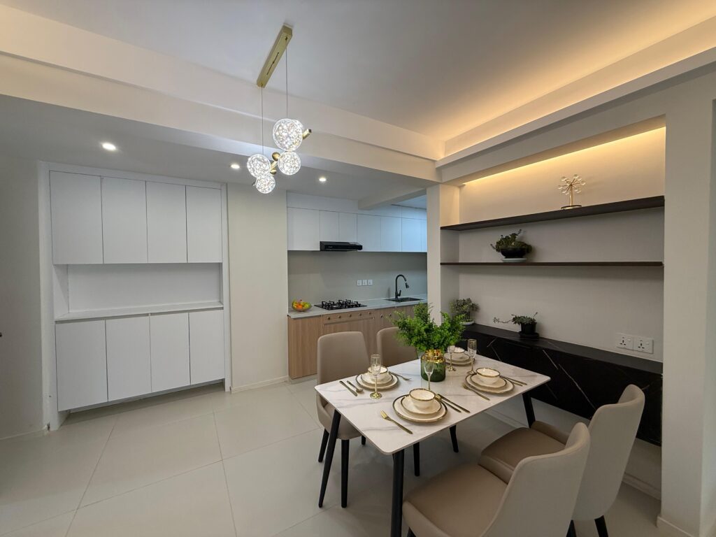 2 Bedroom for Sale near Geco Cafe dining area and kitchen