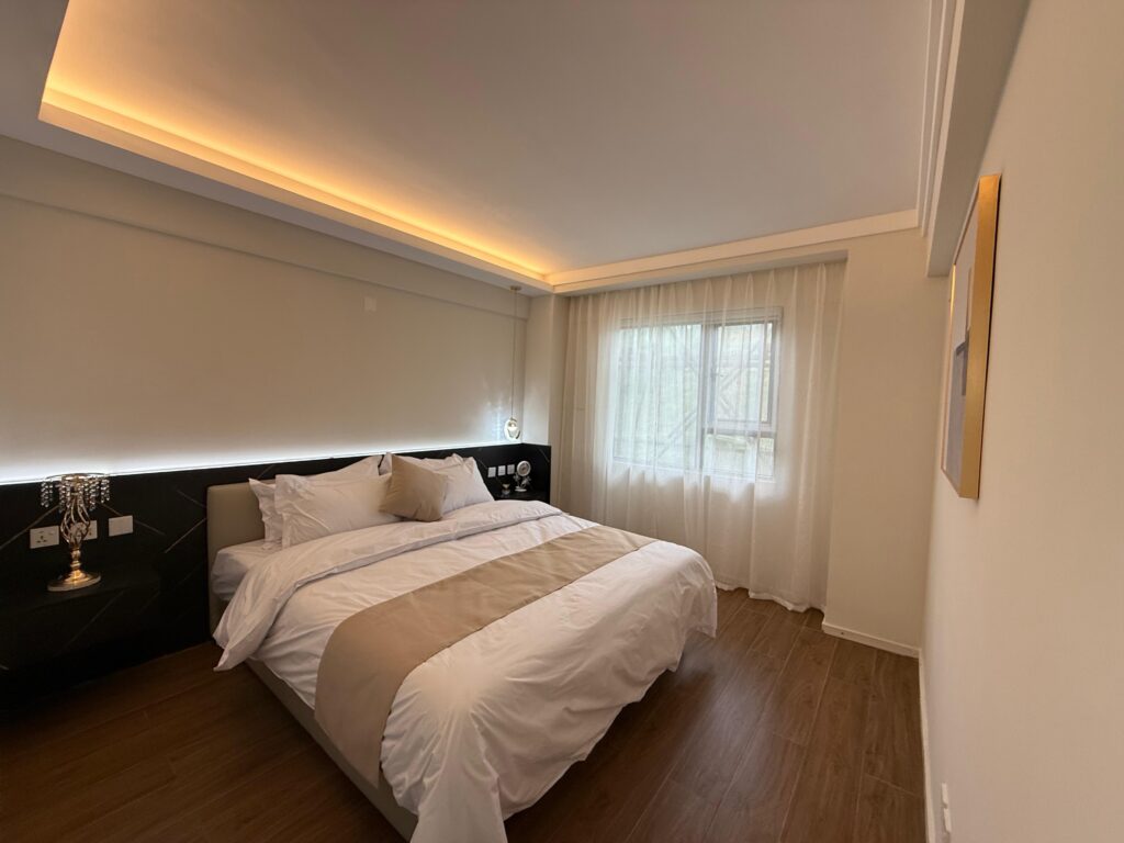 2 Bedroom for Sale near Geco Cafe ensuite bedroom