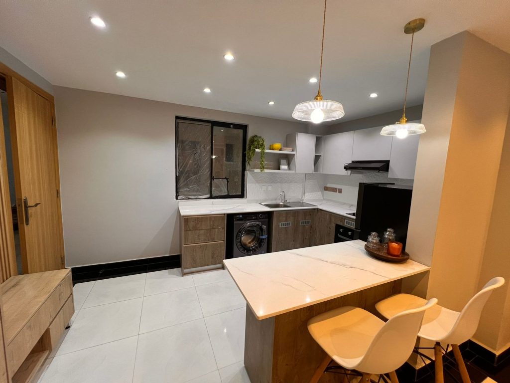 Skyway Apartment