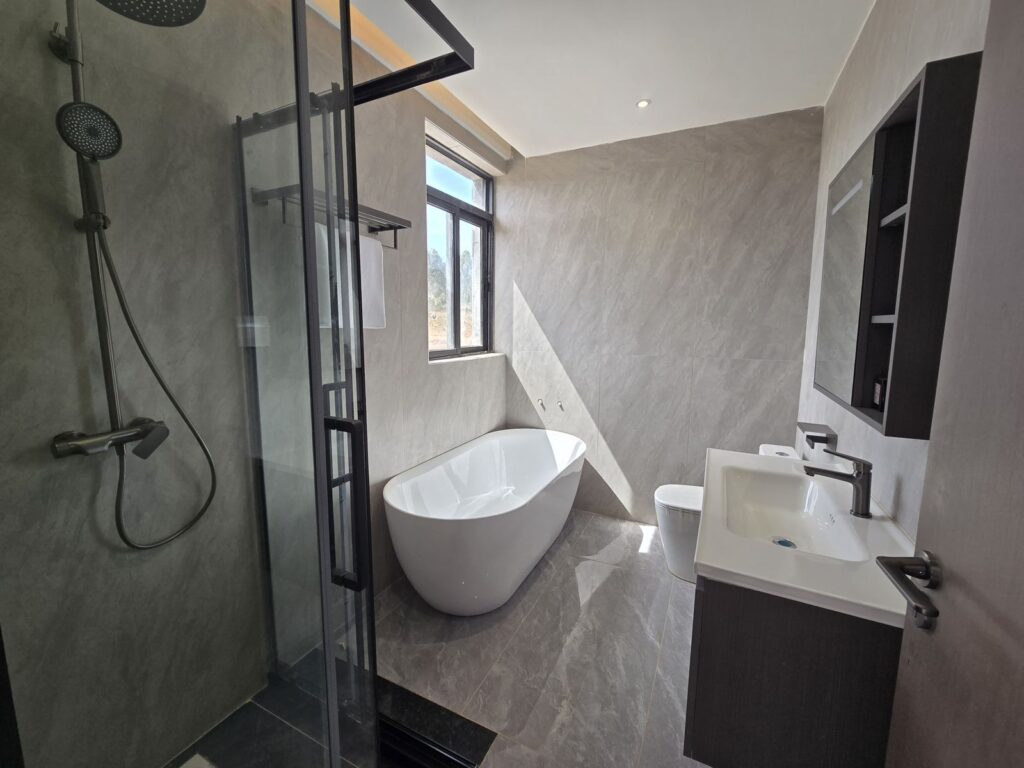 Kamangu Villas Bathroom