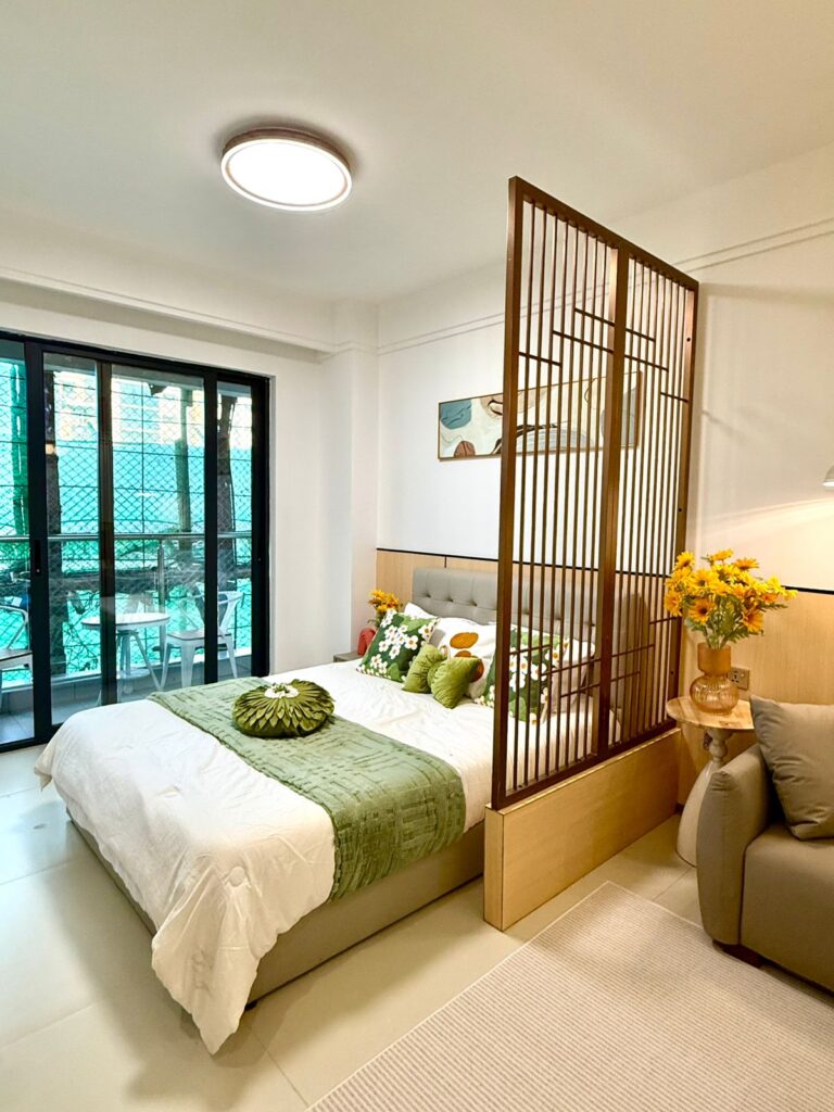 Sliding Windows at Studio Apartment near Tunit Car Centre, Westlands