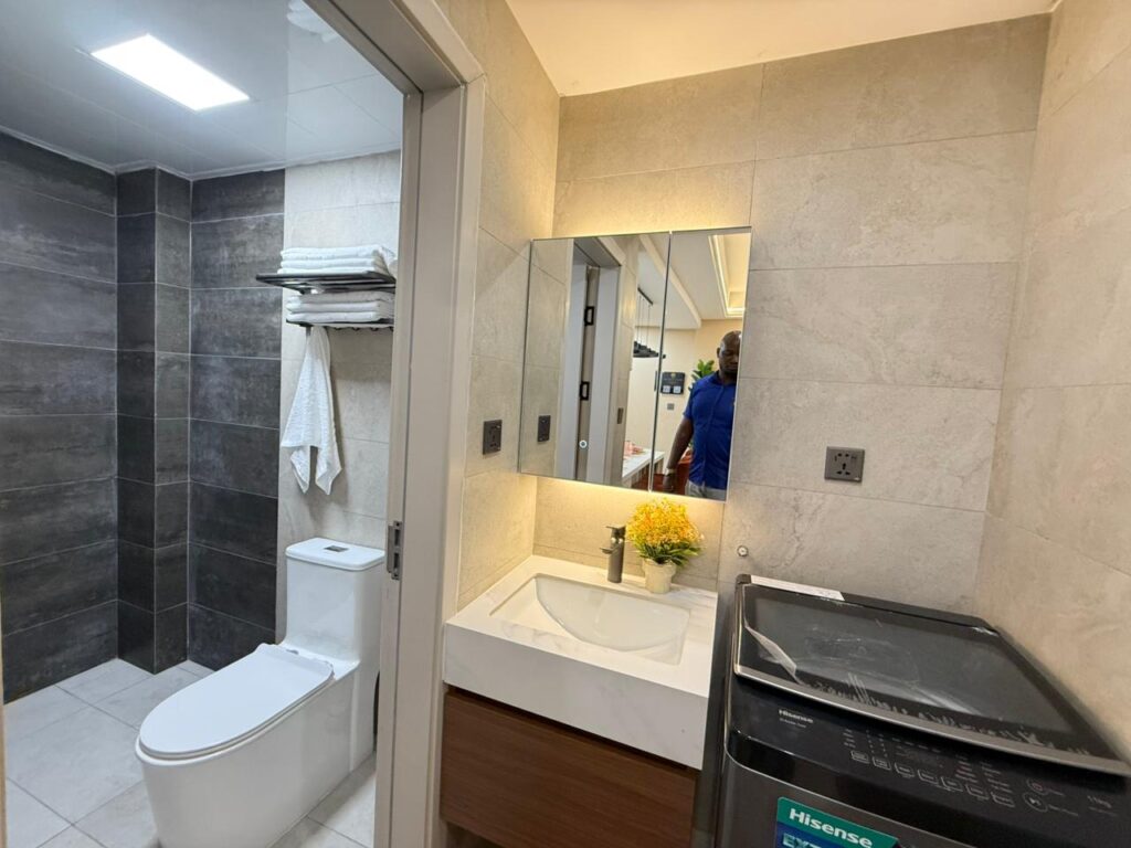 Montbleu Westlands 1 Bedroom Apartment Bathroom