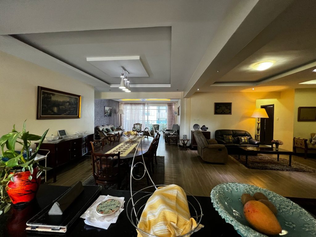 Vasudev Heights Main Dinnign Area