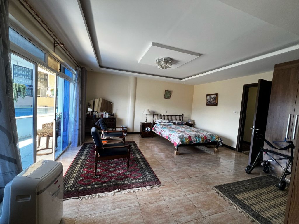 Vasudev Heights Master Bedroom