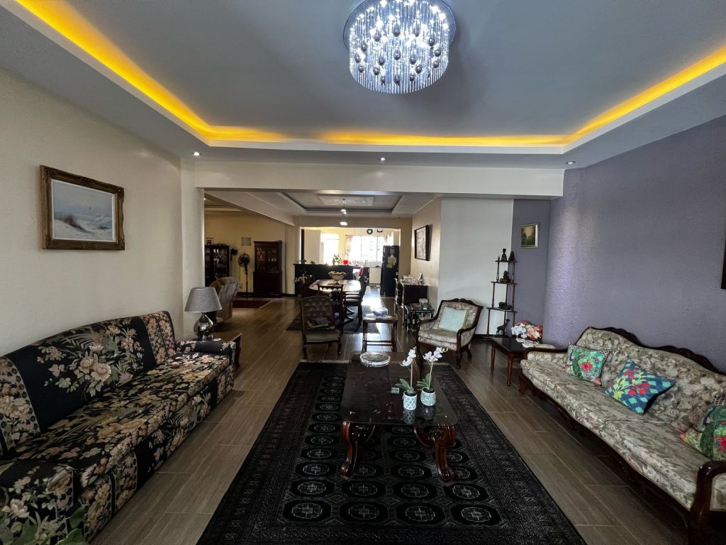 Vasudev Heights living