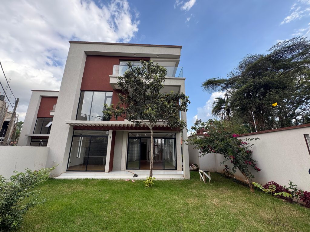 Five Bedroom Townhouses in Lavington