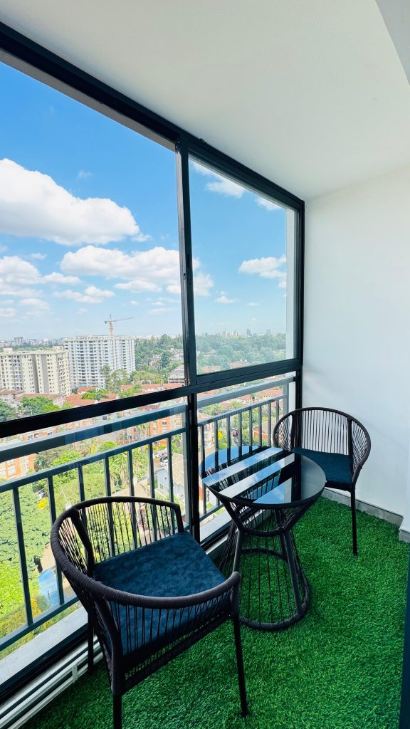 a balcony at the Furnished 2 Bedroom Apartment Master Ensuite in Kileleshwa