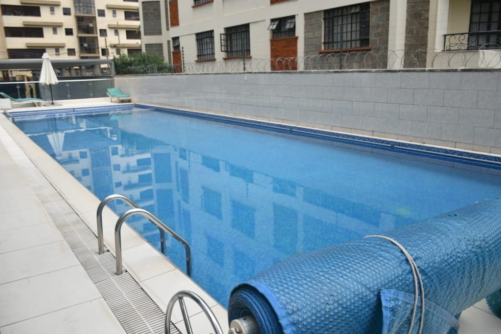 a clean and well maintained swimming pool at Short Let Furnished Apartment in Westlands Nairobi