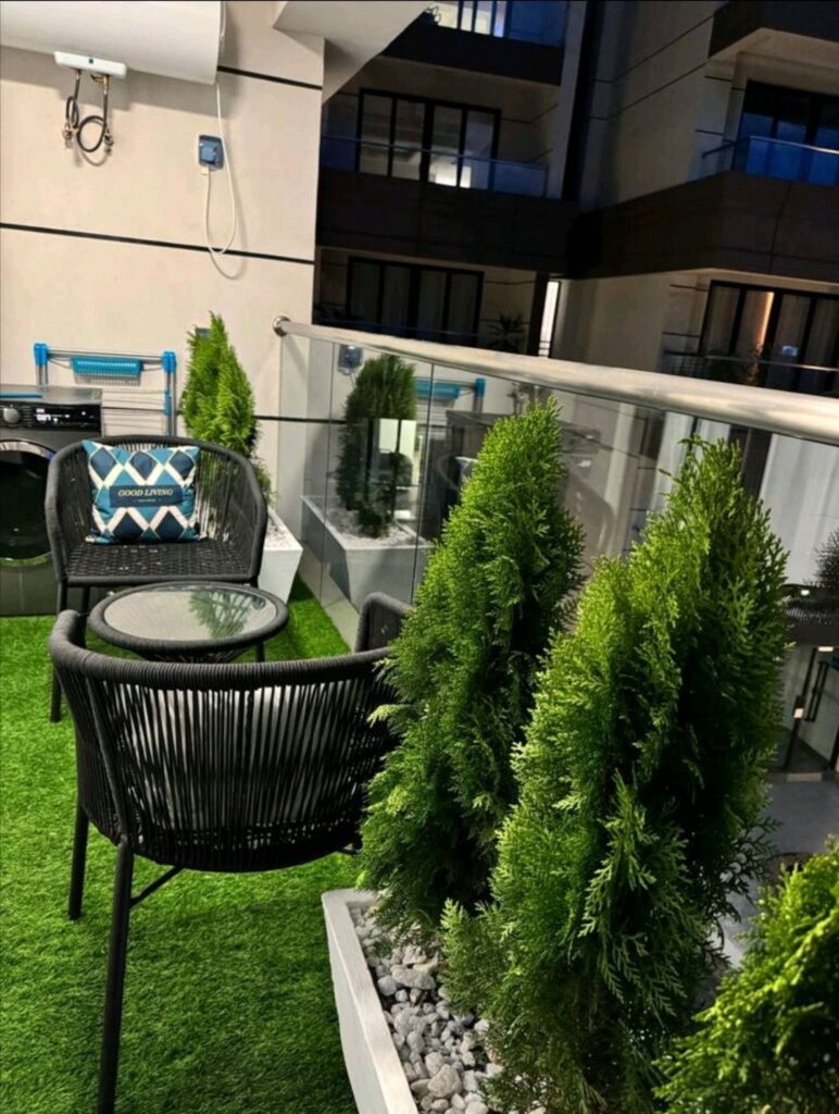 A green garden at Furnished Apartment in Riverside Drive Area