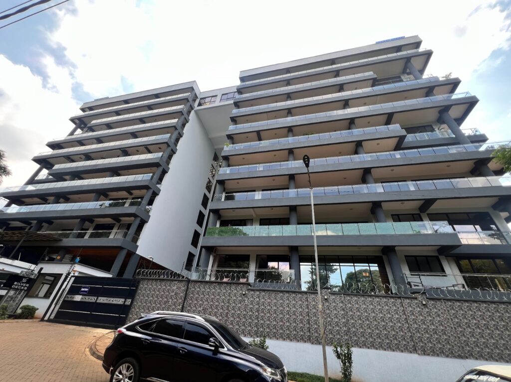 Silver Decks Apartment