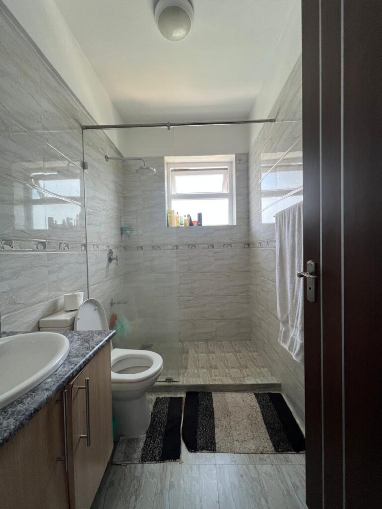 Unfurnished 3 Bedroom Apartment Along Gatundu Road, Kileleshwa Bathroom