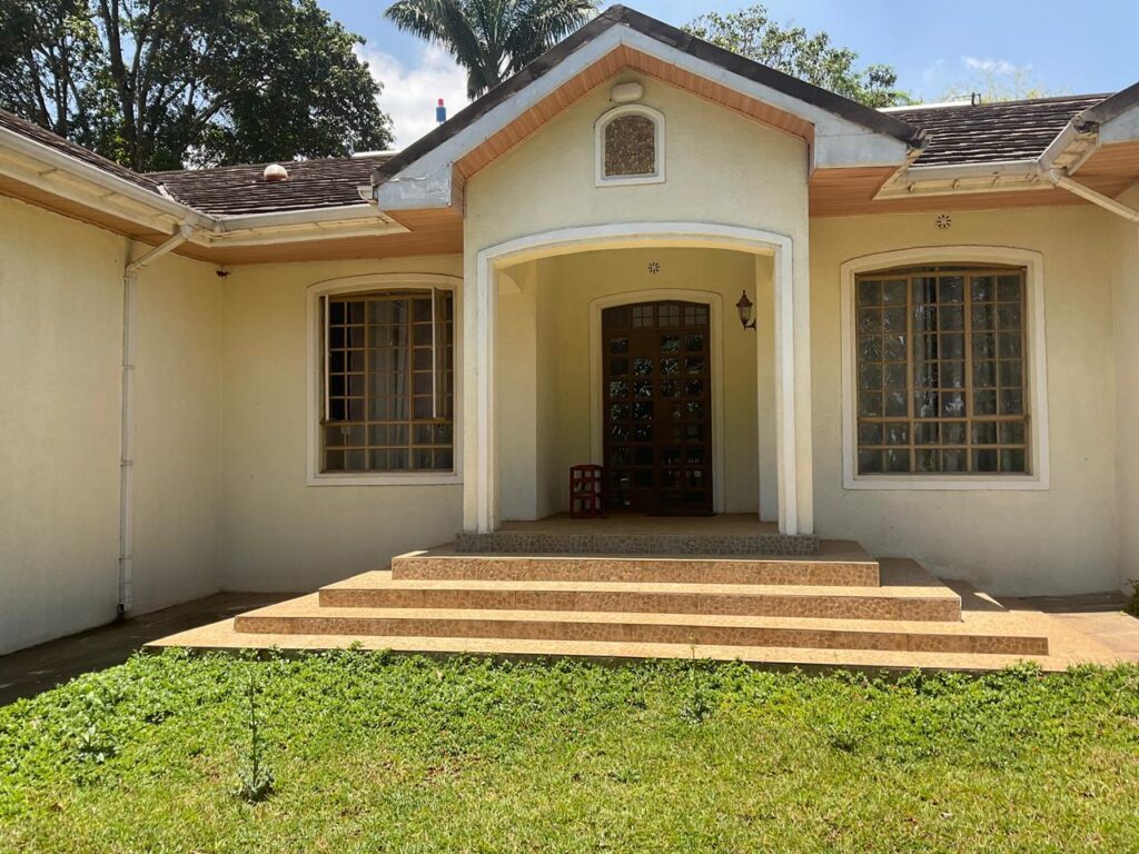 Muthithi gardens House Front