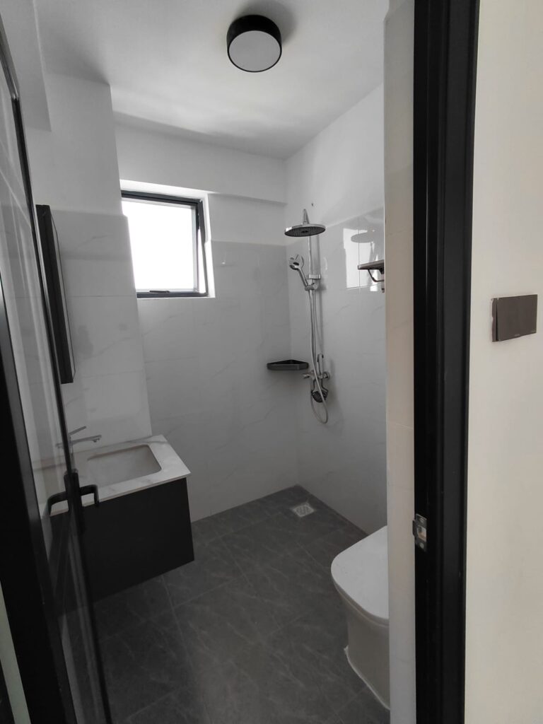 Bathroom at Master ensuite 2 Bed Apartment on Suna Road, Nairobi