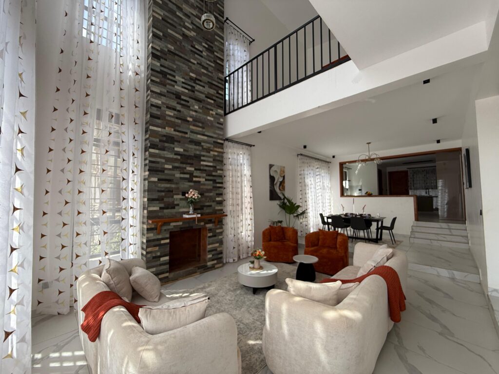 Cascading Ridge Views