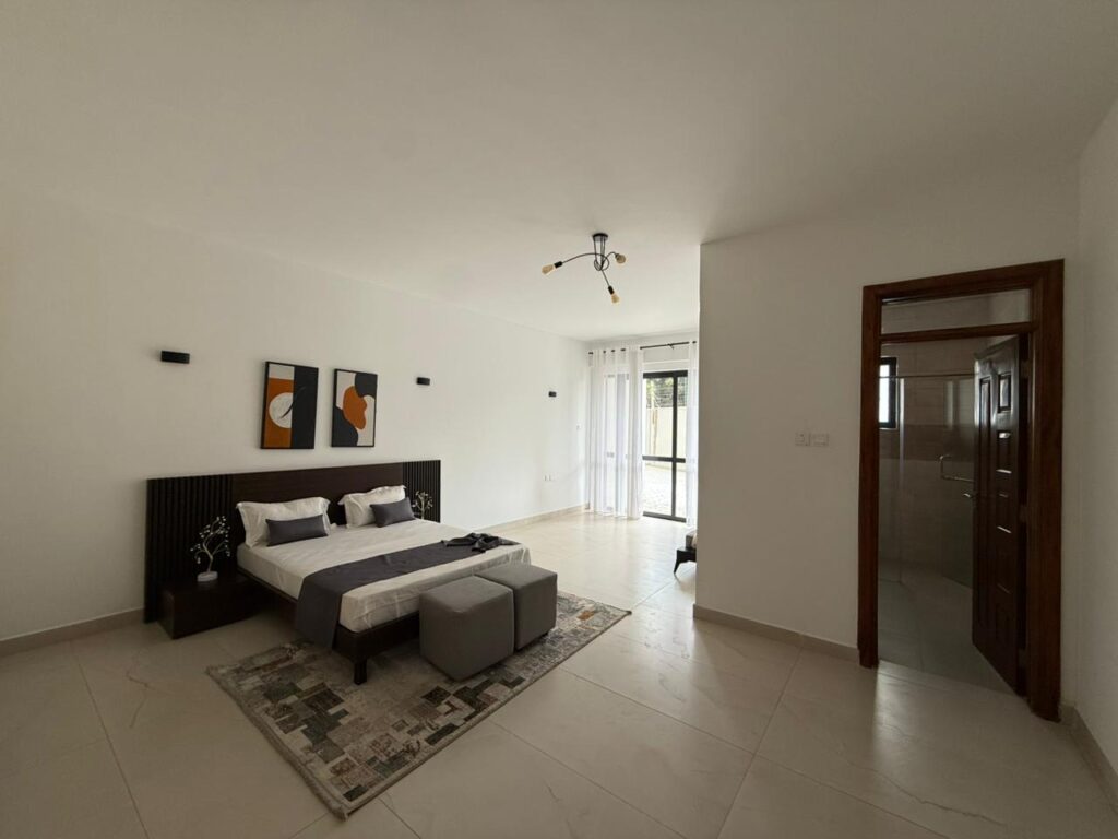 4 Bedroom All Ensuite Duplex at Emaar Residence, ensuite Bedroom