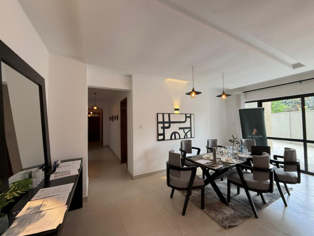 4 Bedroom All Ensuite Duplex at Emaar Residence, Dining Area
