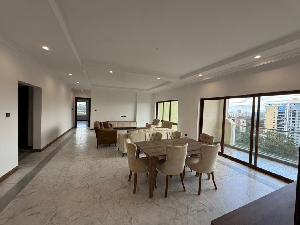 Available 3 bedroom apartment near Quick Mart Kileleshwa Lounge